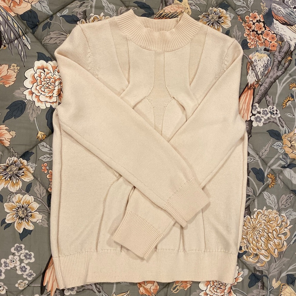 COS 100%wool sweater size S